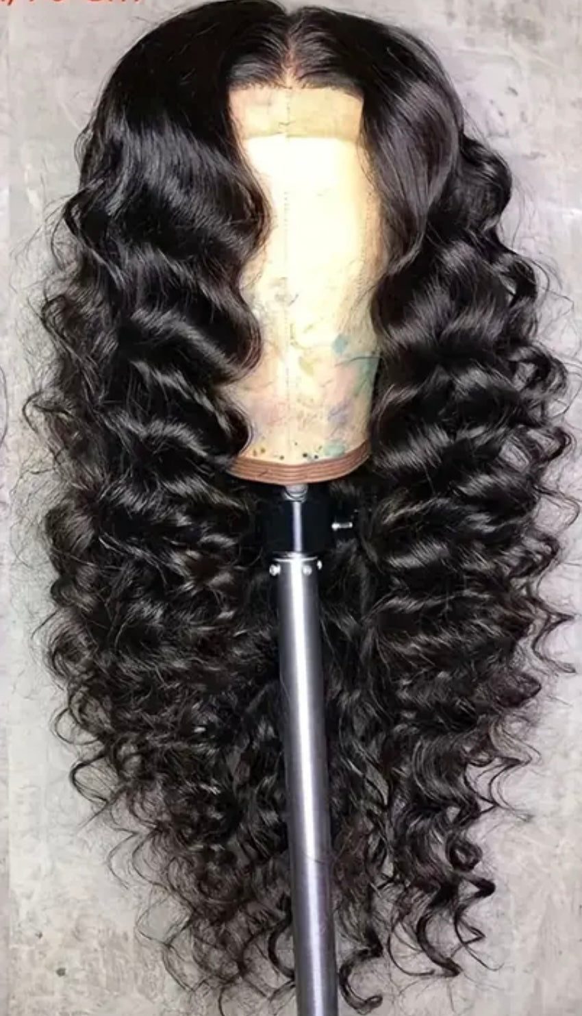 Svart Loose Deep Wave Peruk